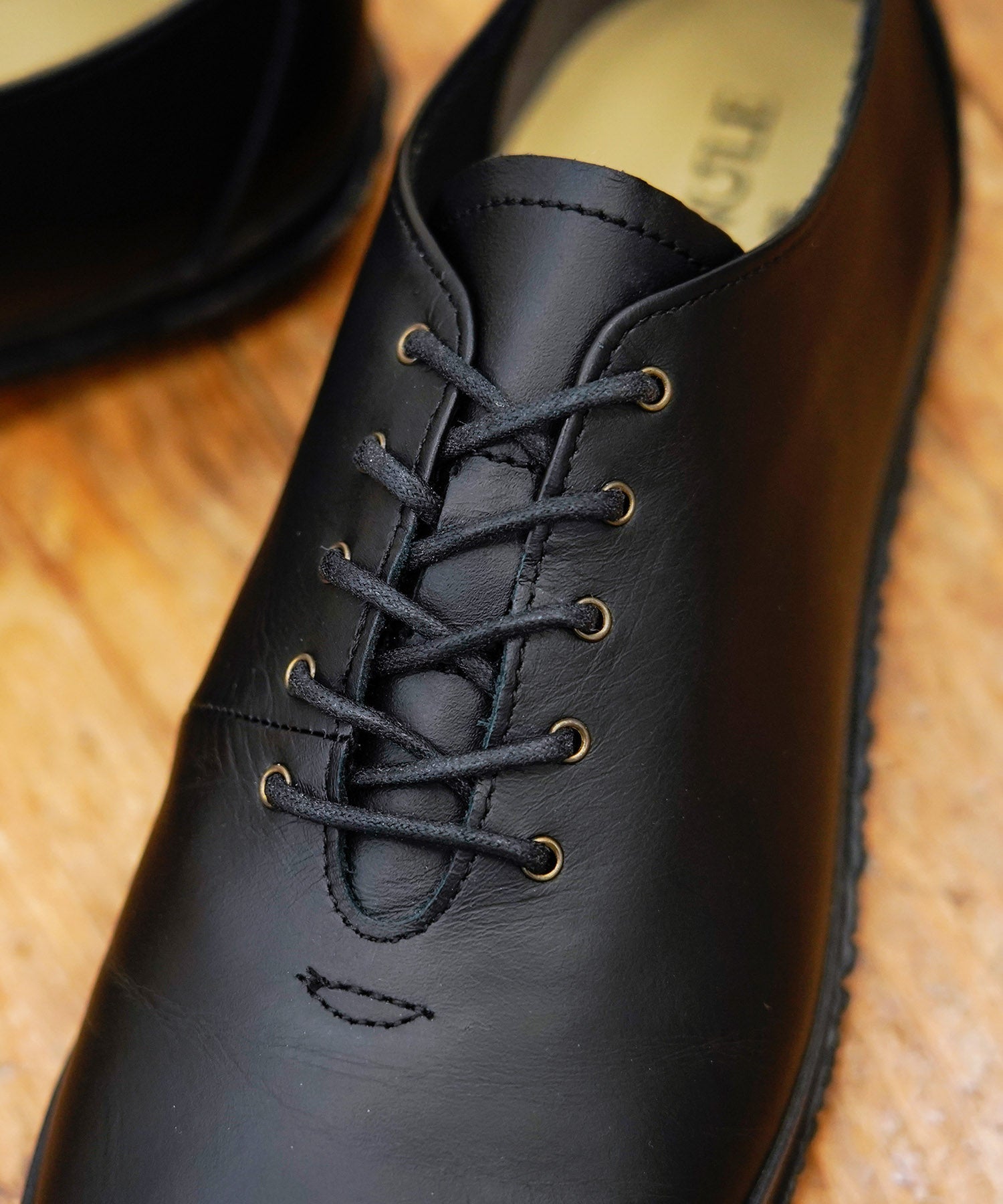 SP-1801 Black - SPINGLE