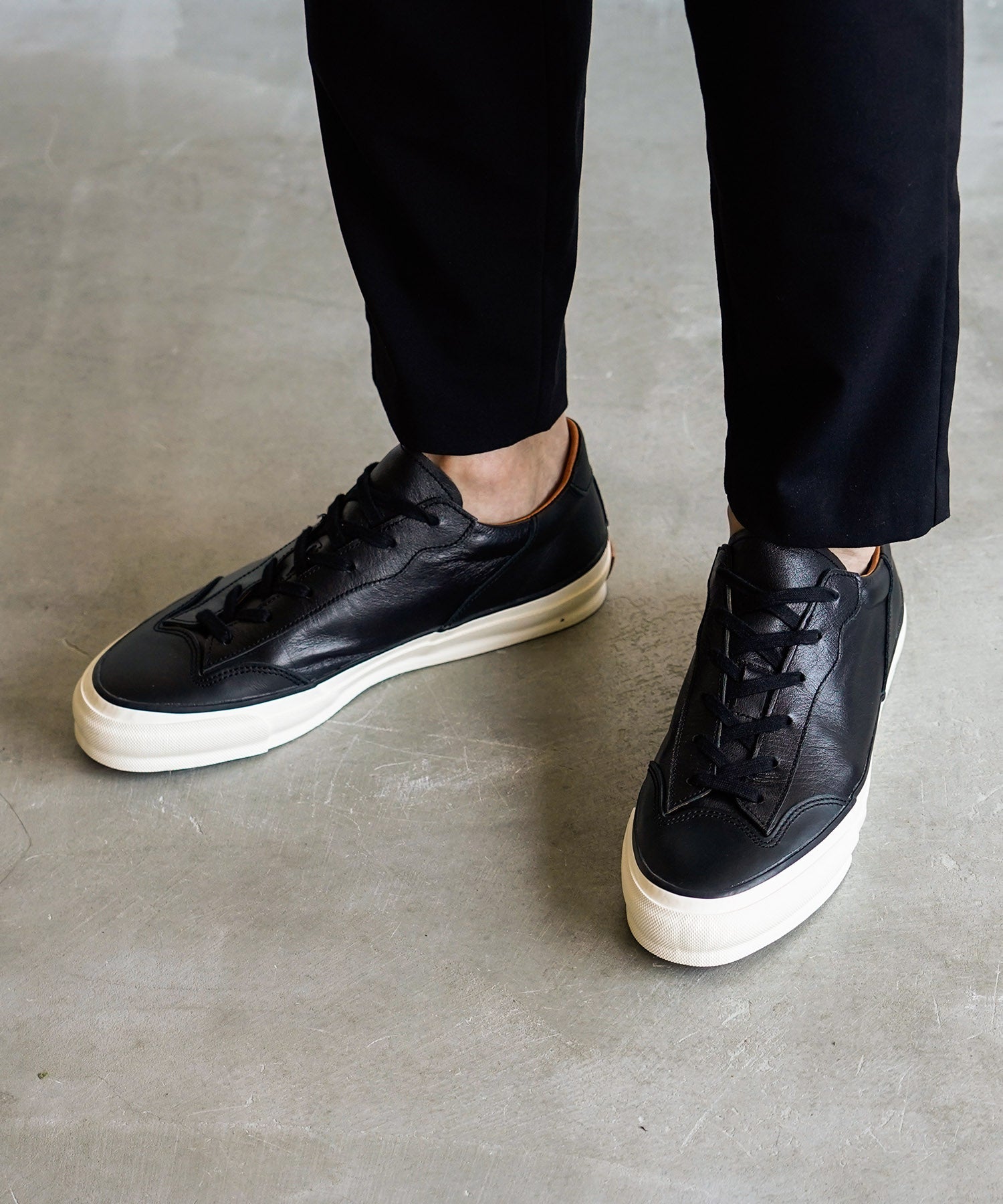 SP-1034 Black - SPINGLE