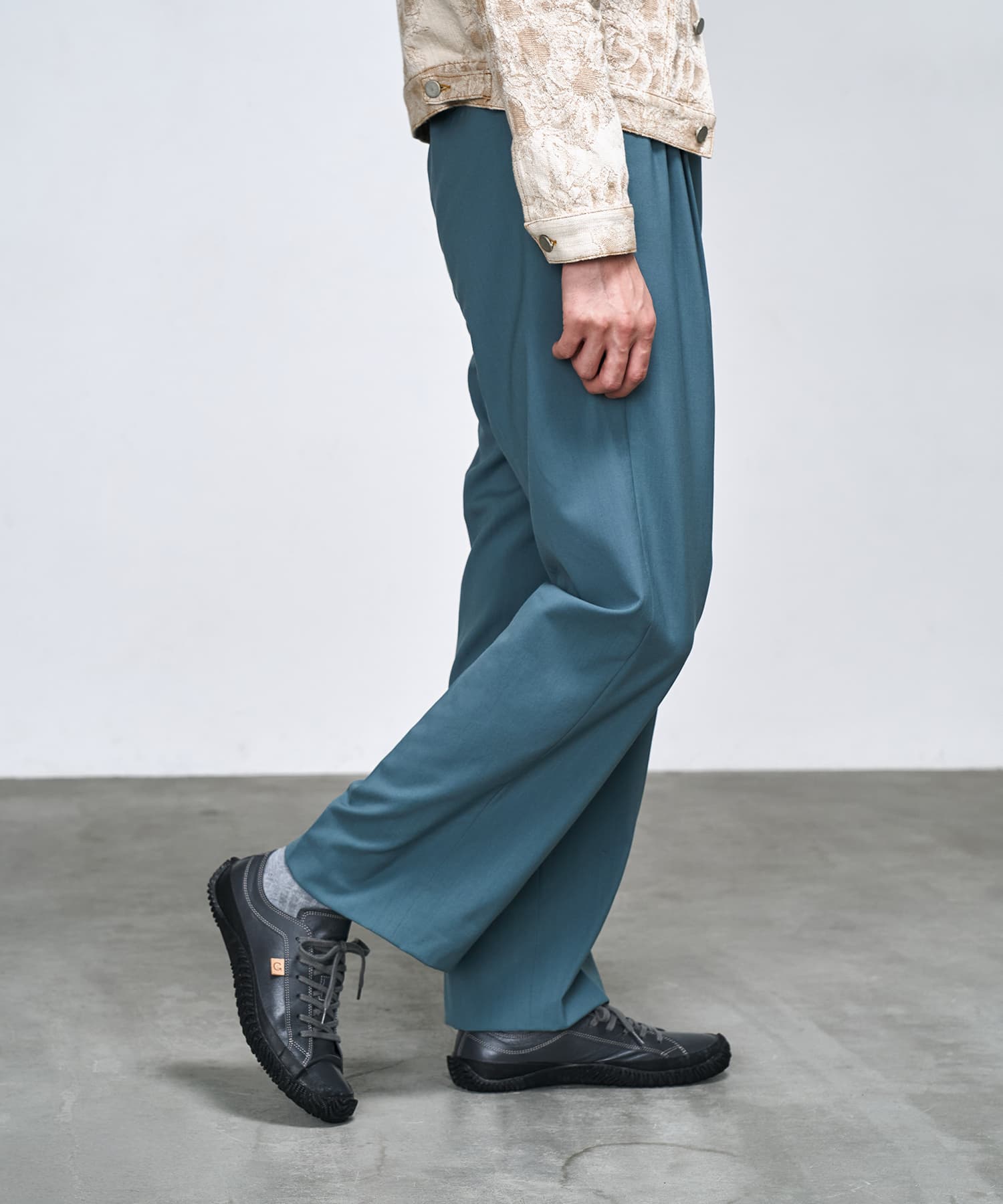 SP-110 Charcoal Gray - SPINGLE