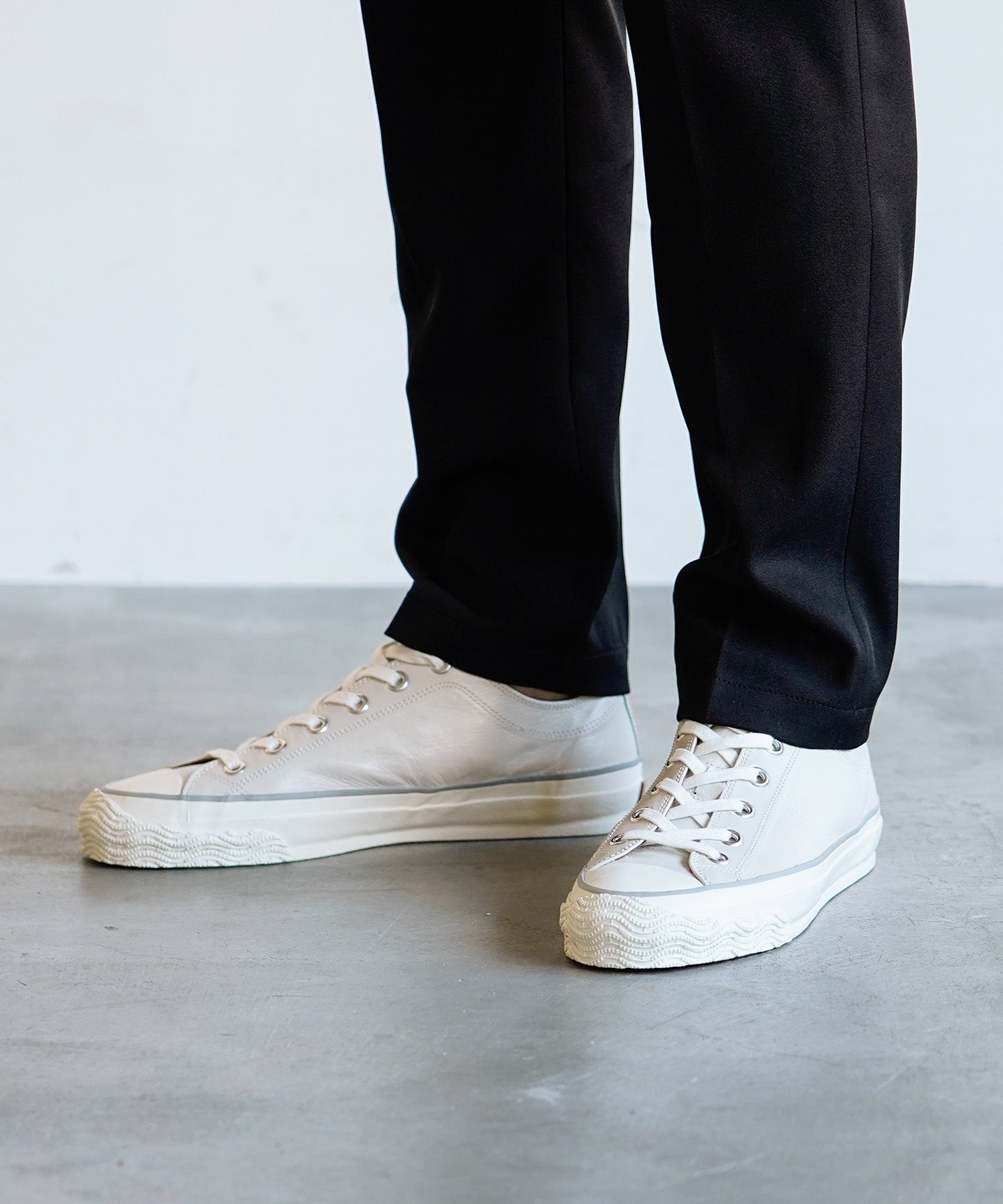 SP-1305 Ivory - SPINGLE