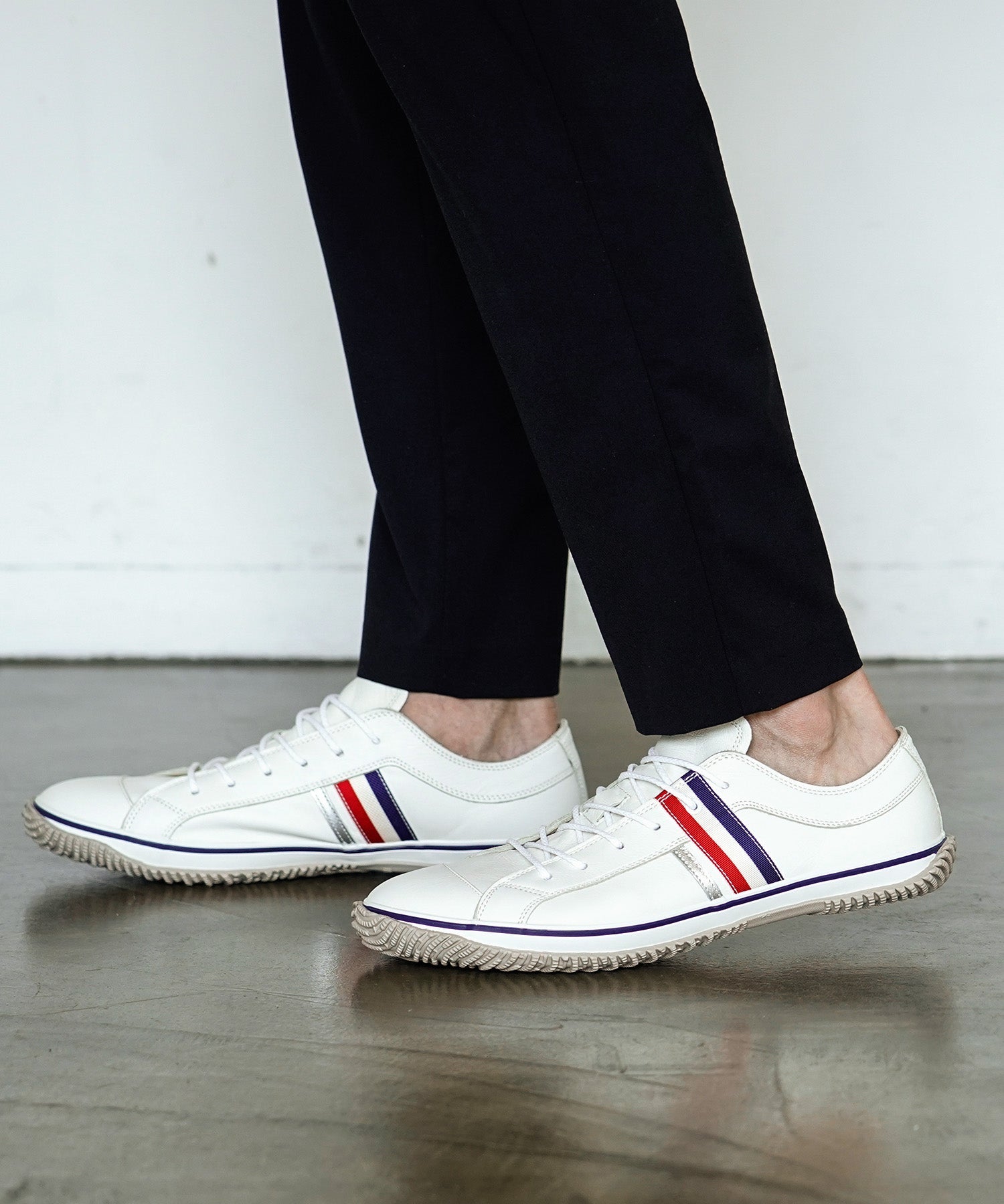 SP-168 Tricolor - SPINGLE