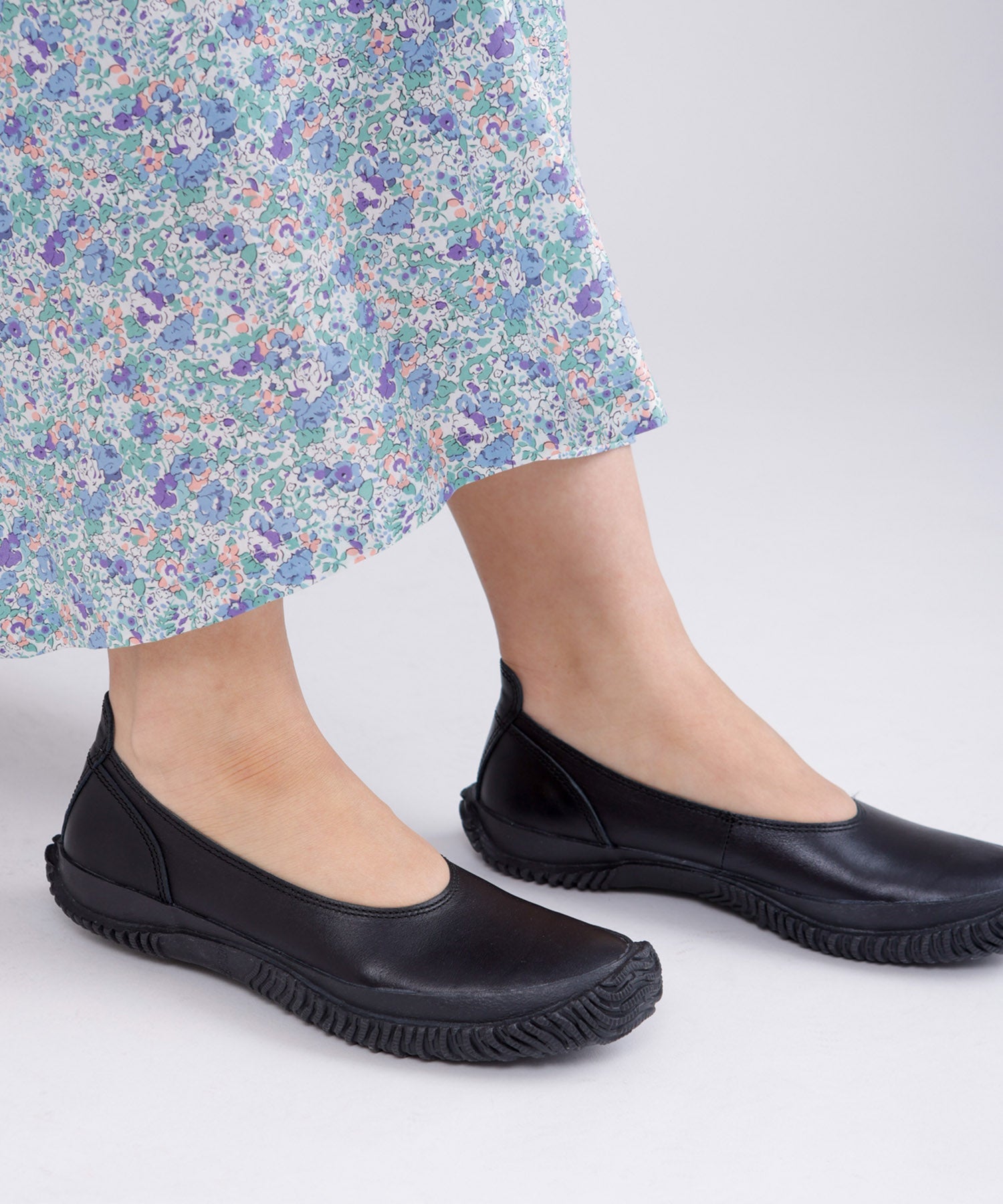 SP-1811 Black/Black - SPINGLE