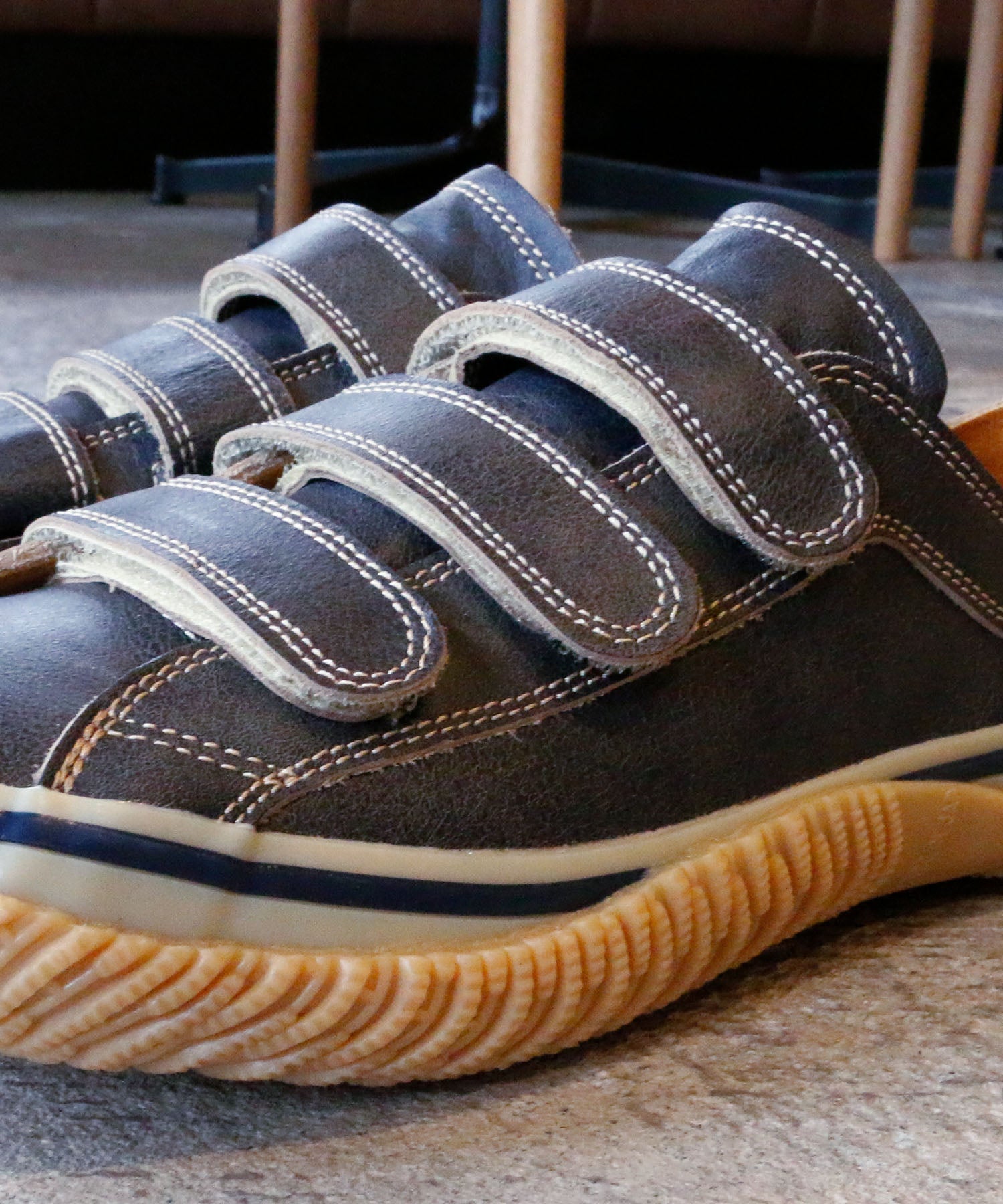 SP-211 Dark Navy - SPINGLE