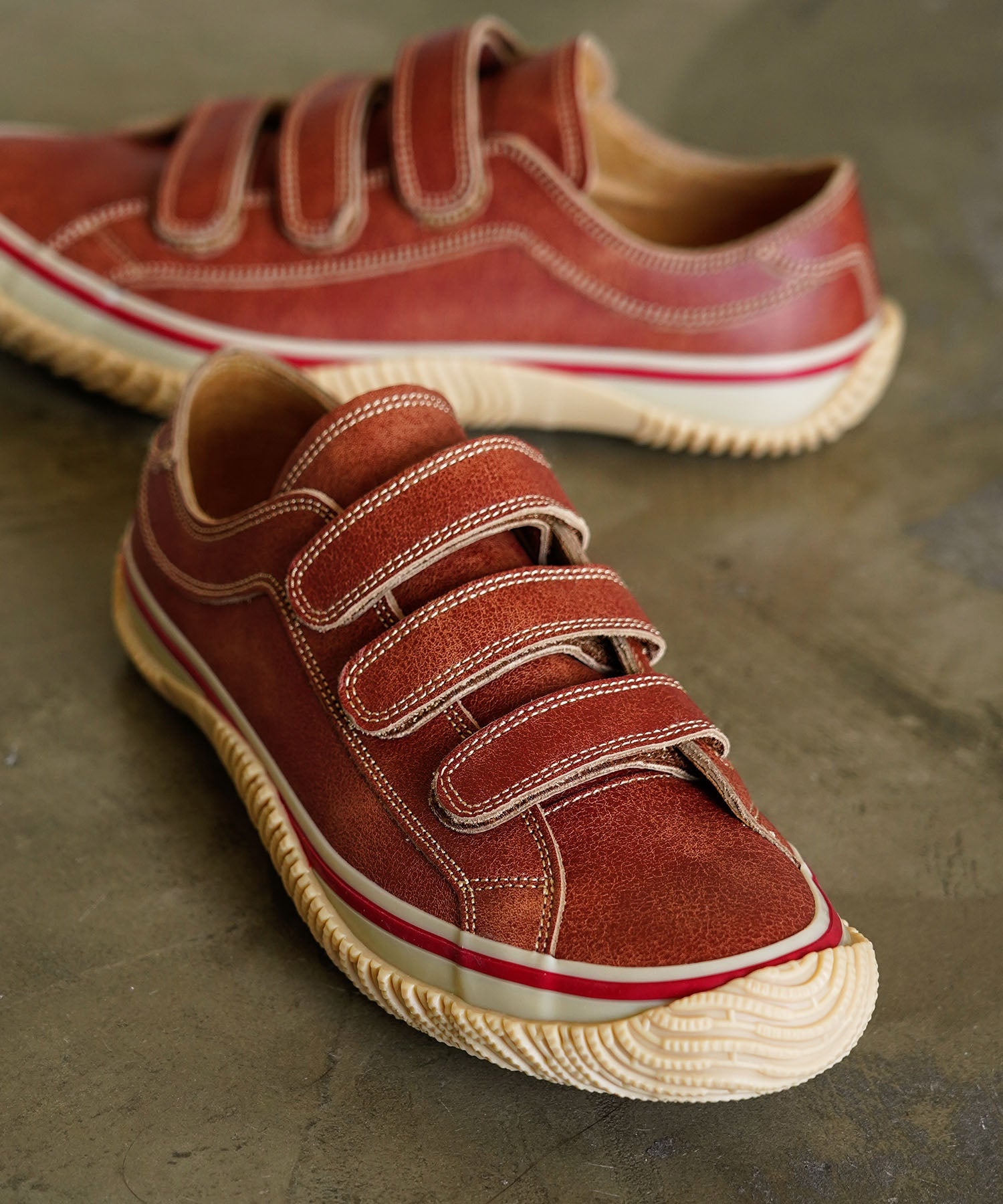 SP-211 Red - SPINGLE