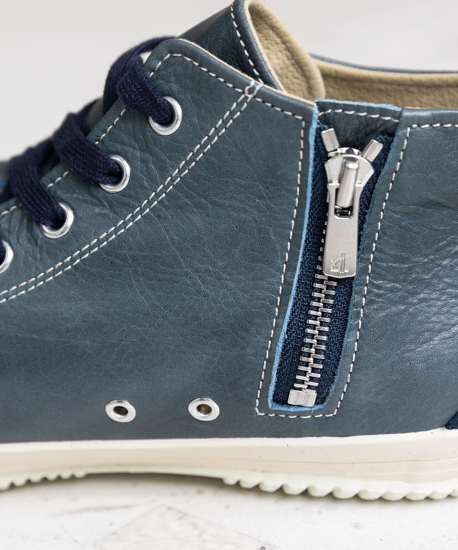 SP-356 Navy - SPINGLE