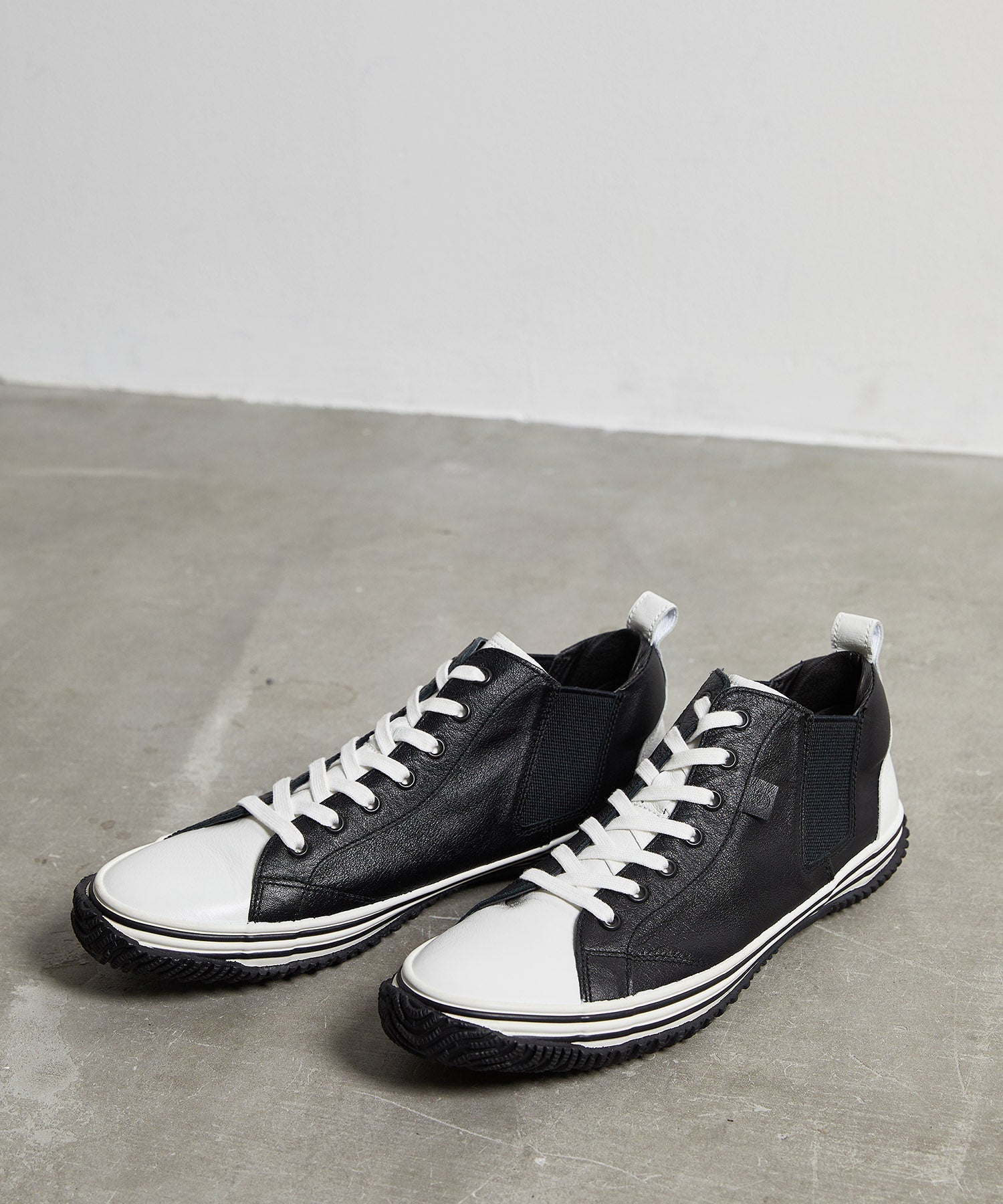 SP-442 Shiro/Kuro - SPINGLE