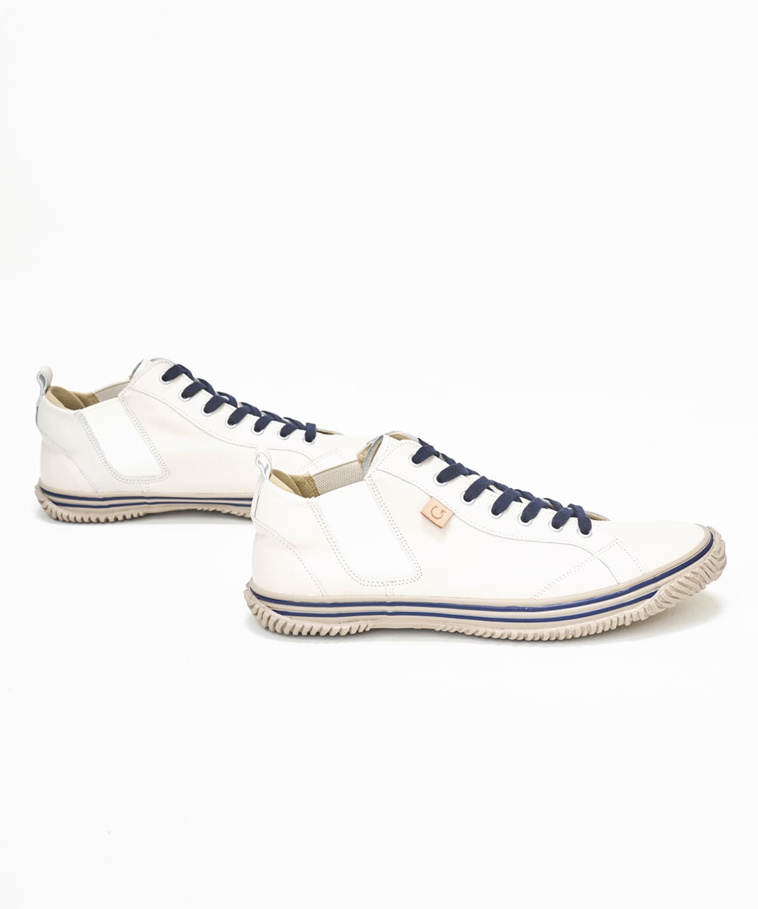 SP-442 White/Navy - SPINGLE