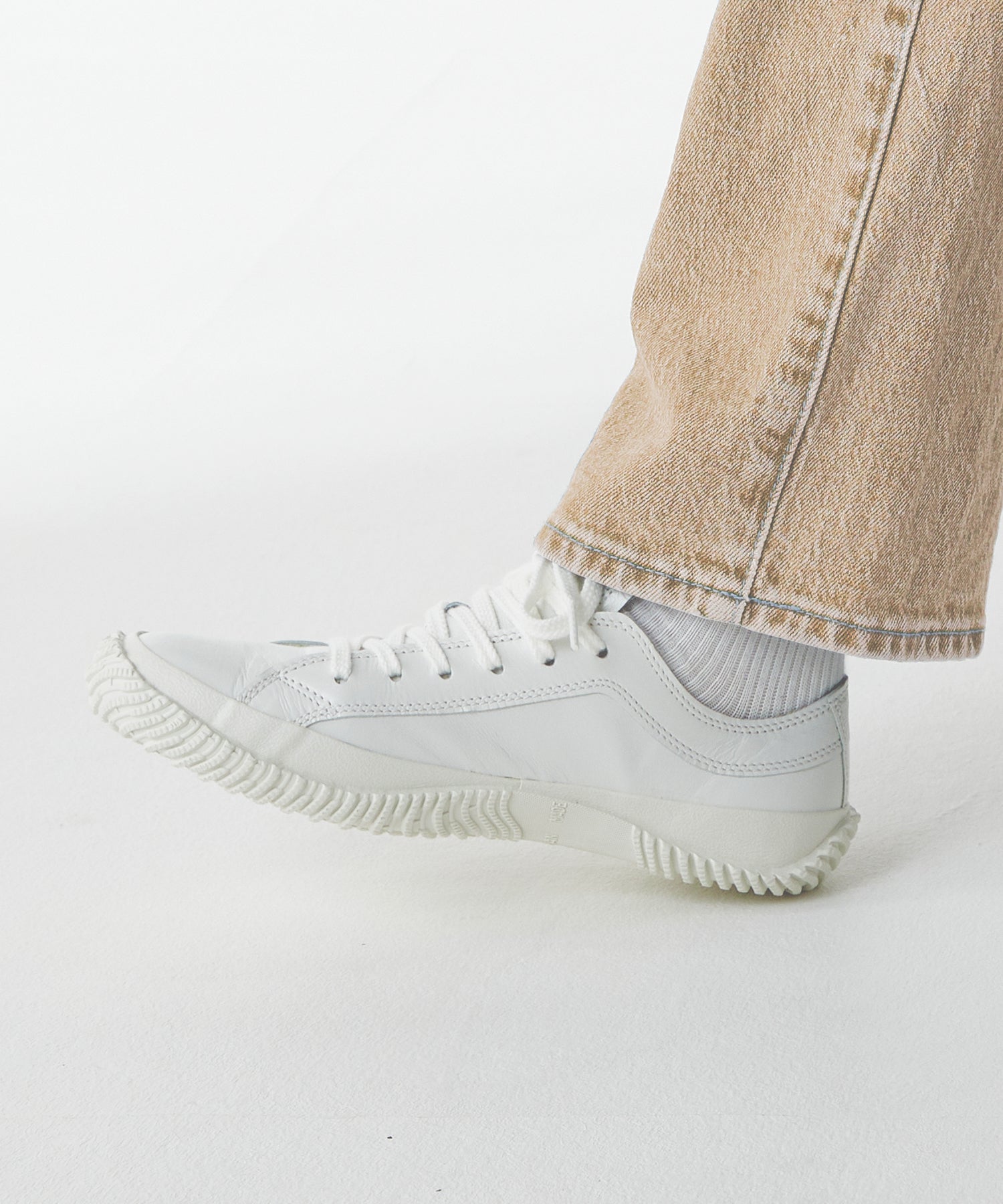 SP-110 White - SPINGLE